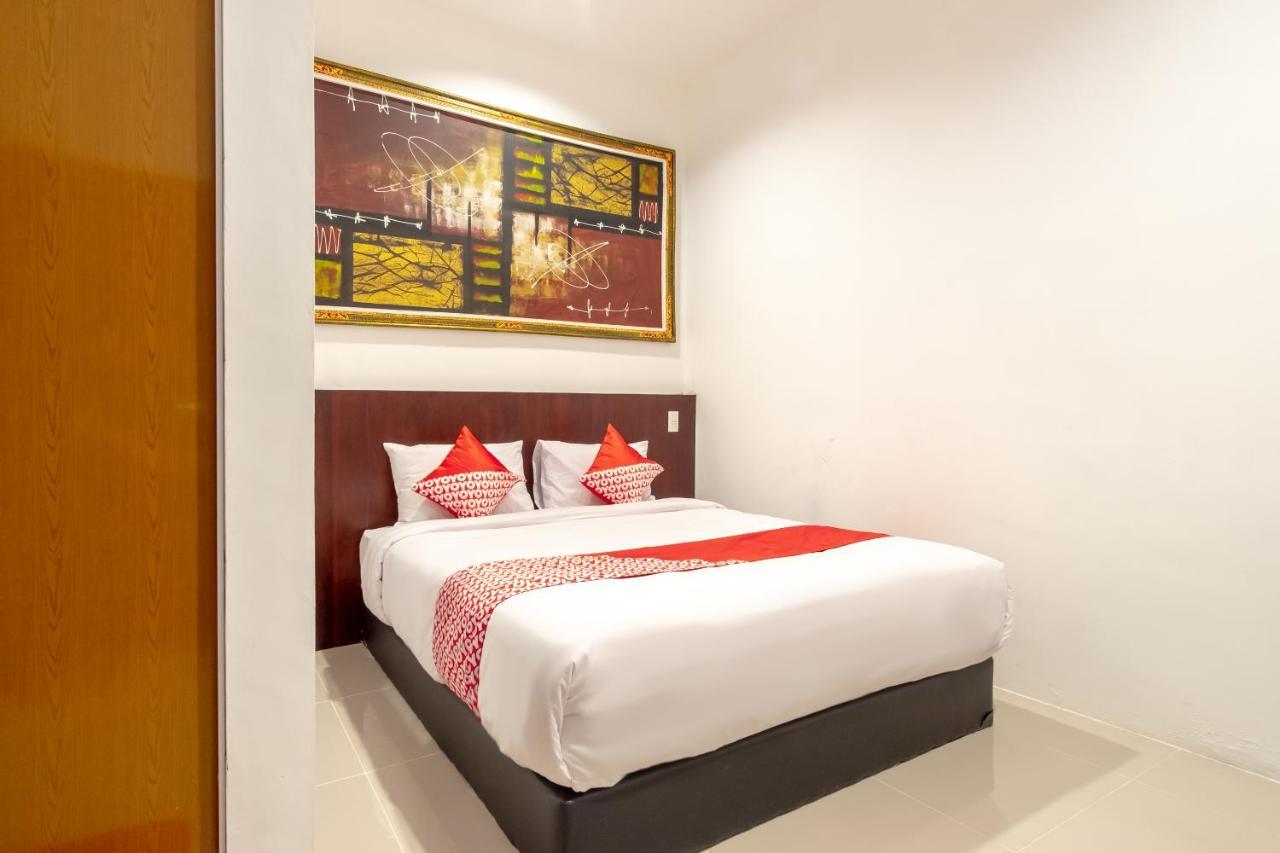 Urbanview Os Residence Medan By Reddoorz Eksteriør bilde