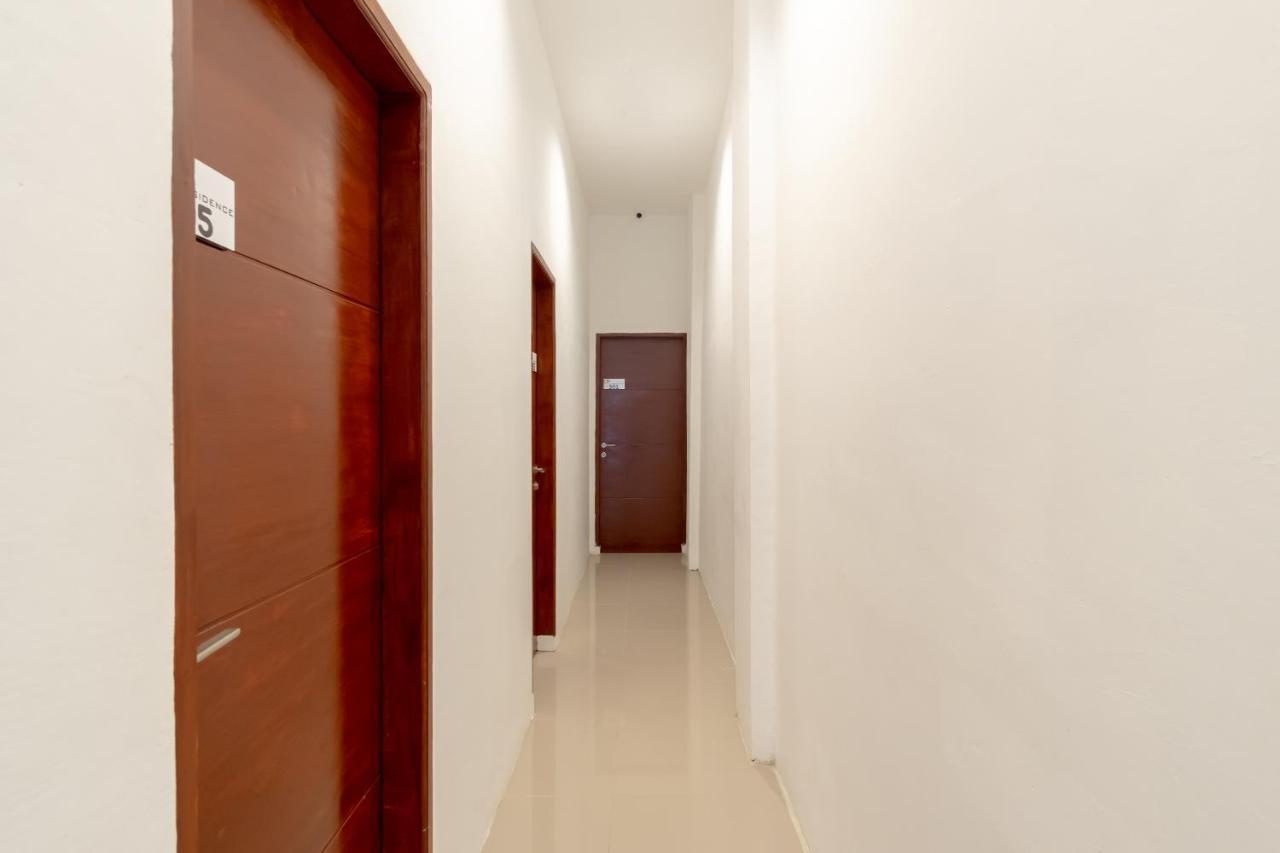 Urbanview Os Residence Medan By Reddoorz Eksteriør bilde